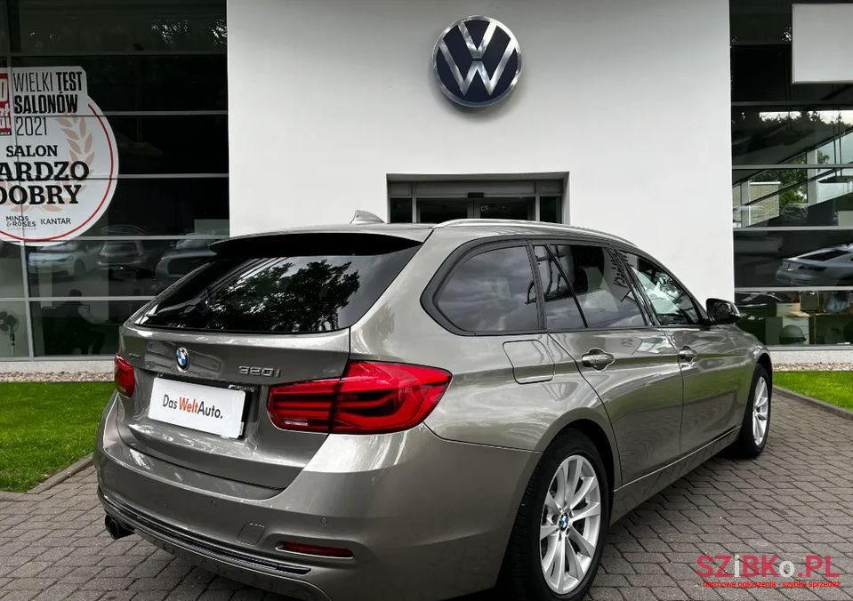 2018' BMW Seria 3 photo #5