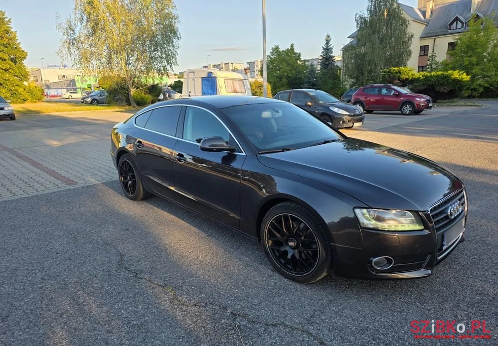 2011' Audi A5 photo #5