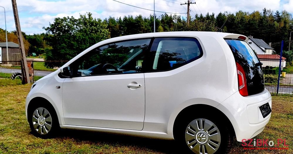2013' Volkswagen Up! photo #3