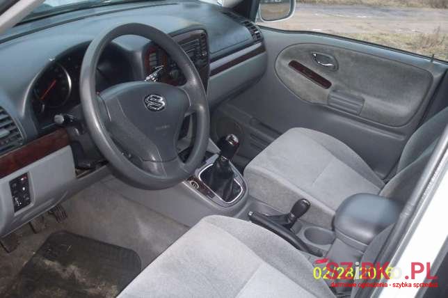 2005' Suzuki Grand Vitara photo #3