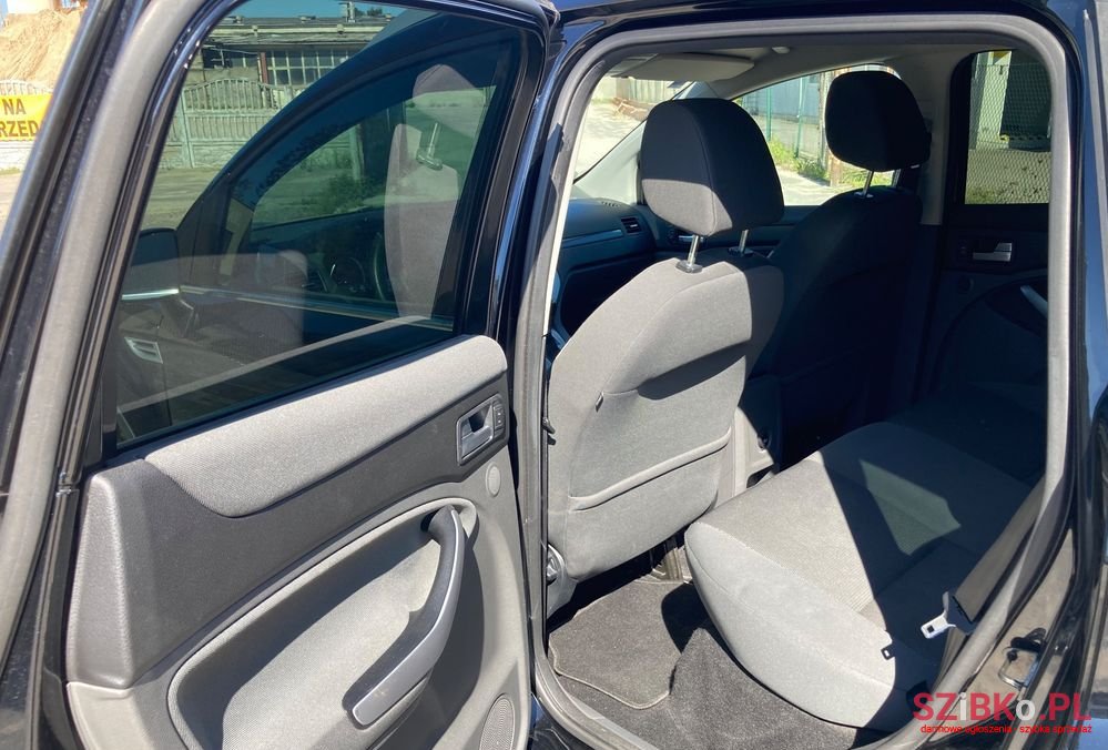2010' Ford Kuga 2.5 4X4 Trend photo #3