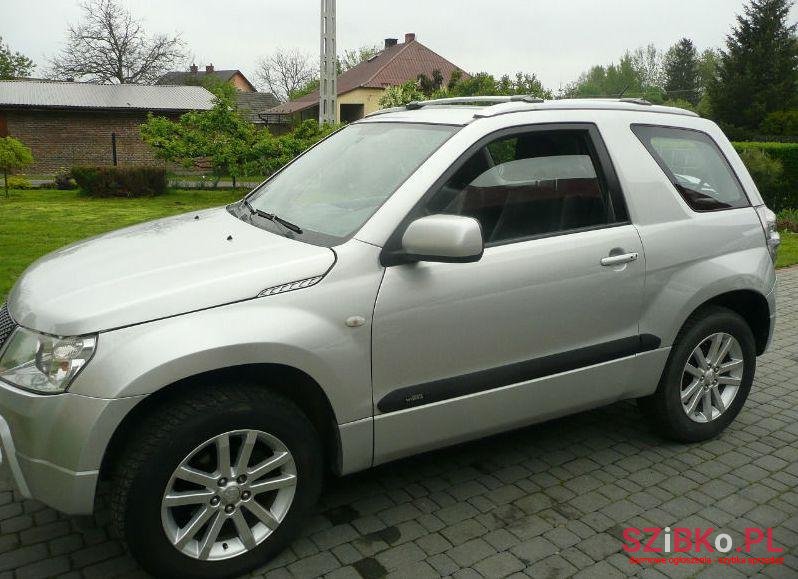 2007' Suzuki Grand Vitara photo #2