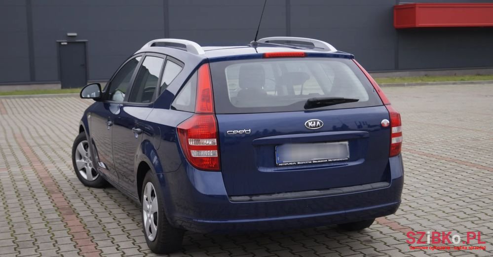 2008' Kia Ceed photo #5