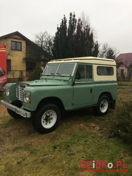 1976' Land Rover Series III Sahara photo #3