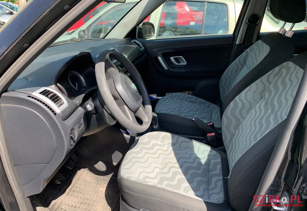 2009' Skoda Fabia photo #6