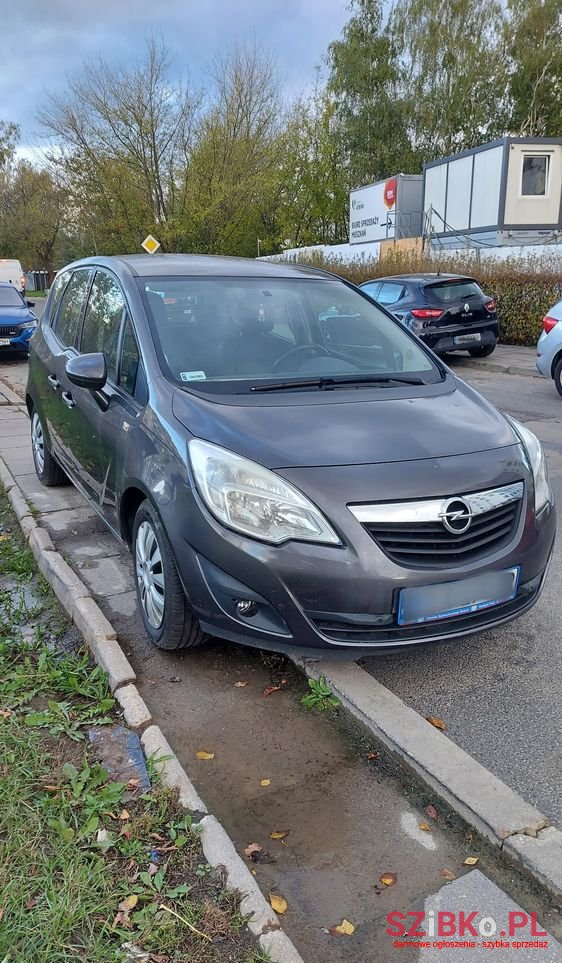 2011' Opel Meriva 1.4 T Cosmo photo #1