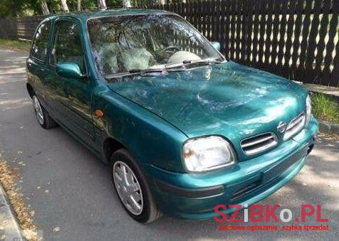 2001' Nissan Micra photo #1