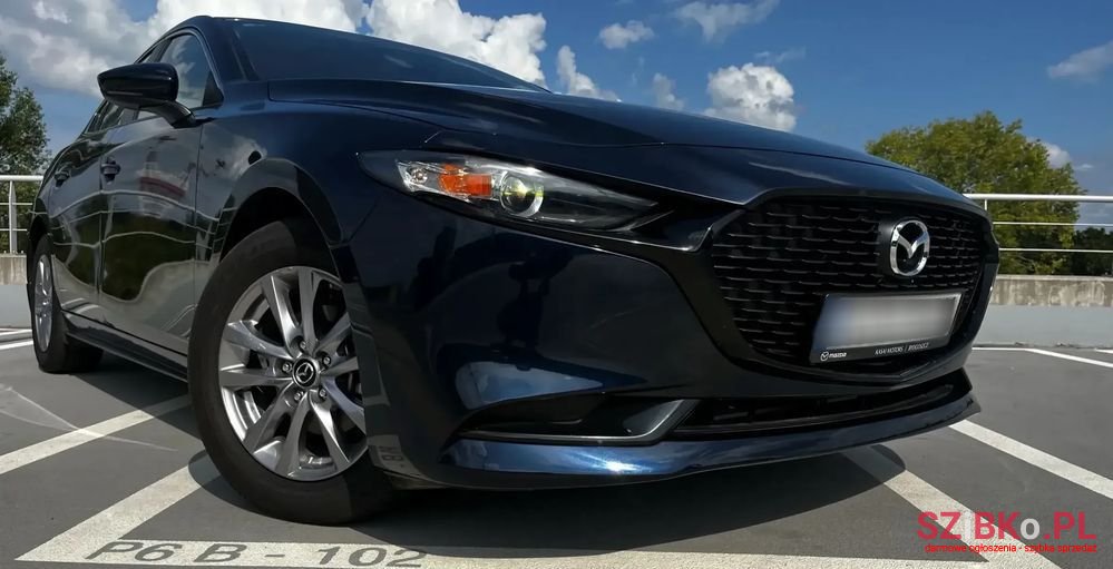 2022' Mazda 3 2.0 Mhev Hikari photo #2