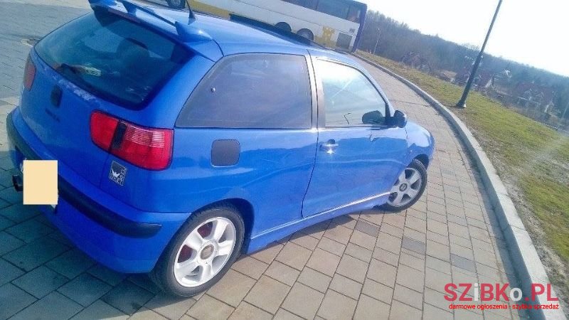 2000' SEAT Ibiza TDI photo #2