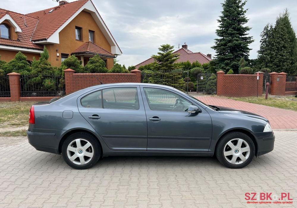 2007' Skoda Octavia photo #3