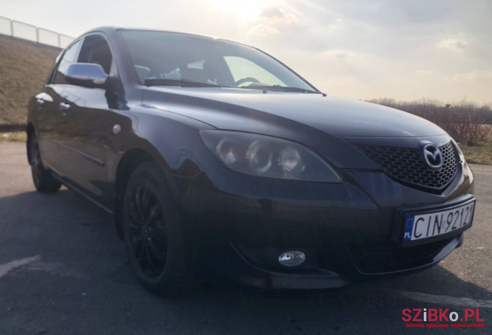 2005' Mazda 3 Comfort photo #2