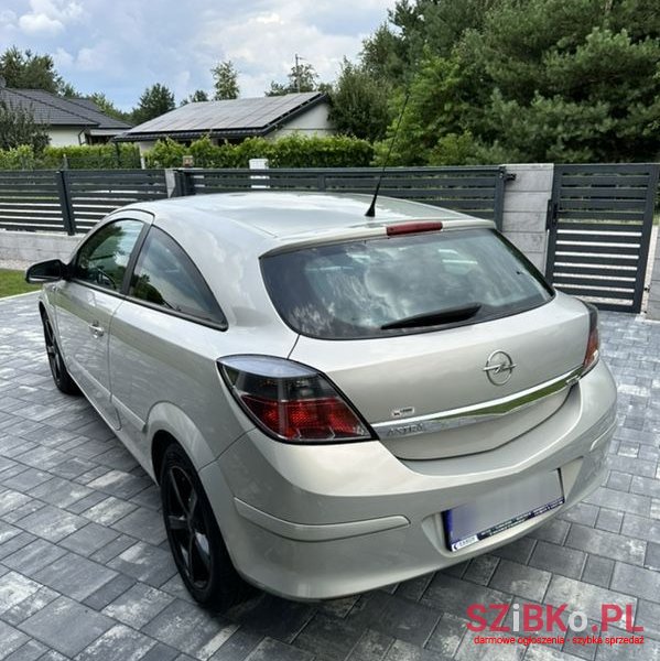 2006' Opel Astra Gtc 1.4 Edition photo #5