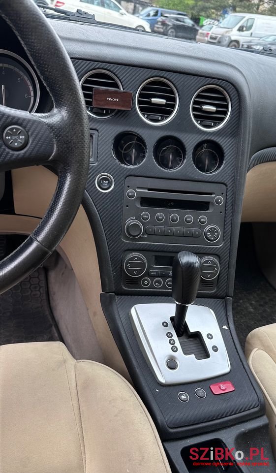 2007' Alfa Romeo 159 photo #2