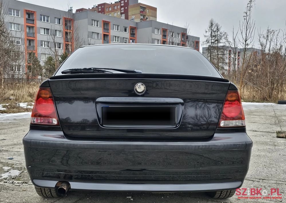 2002' BMW 3 Series 318I photo #5