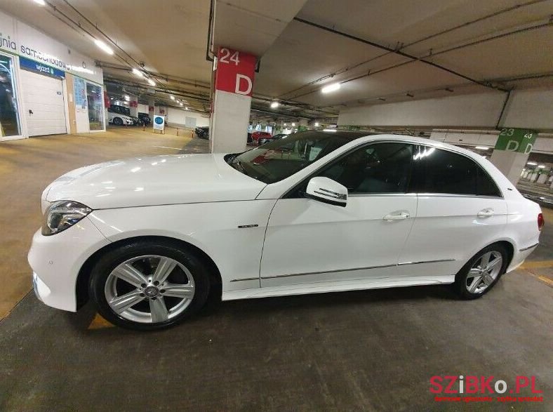 2014' Mercedes-Benz Klasa E photo #1