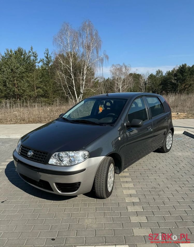 2010' Fiat Punto 1.2 8V Classic photo #2