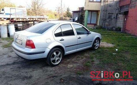 1999' Volkswagen Bora photo #1