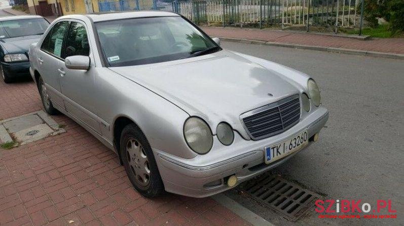 2000' Mercedes-Benz Klasa E photo #2