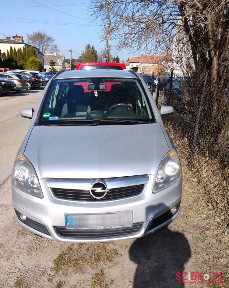 2007' Opel Zafira 1.8 Cosmo photo #1