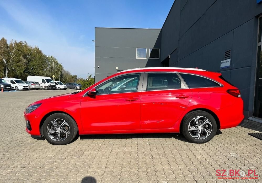 2021' Hyundai i30 1.0 T-Gdi Comfort Dct photo #4