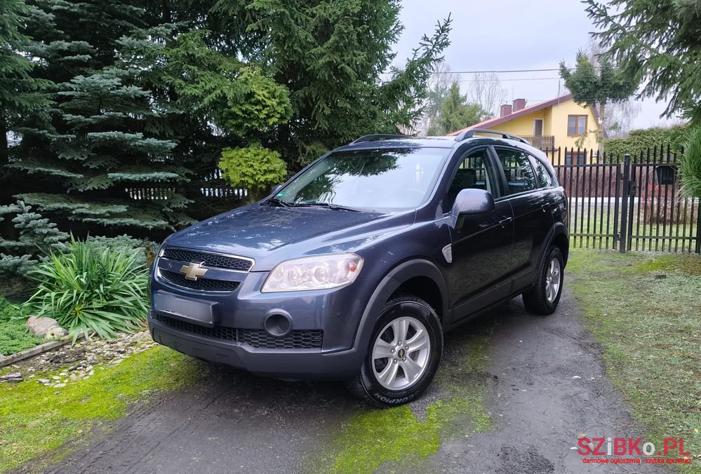 2007' Chevrolet Captiva 2.4 2Wd 5 Sitzer Ls photo #5
