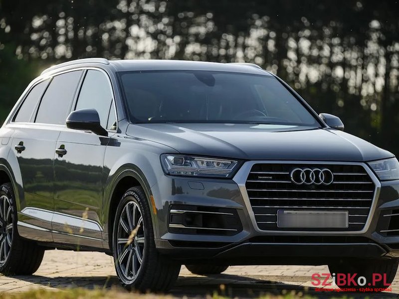 2018' Audi Q7 photo #1