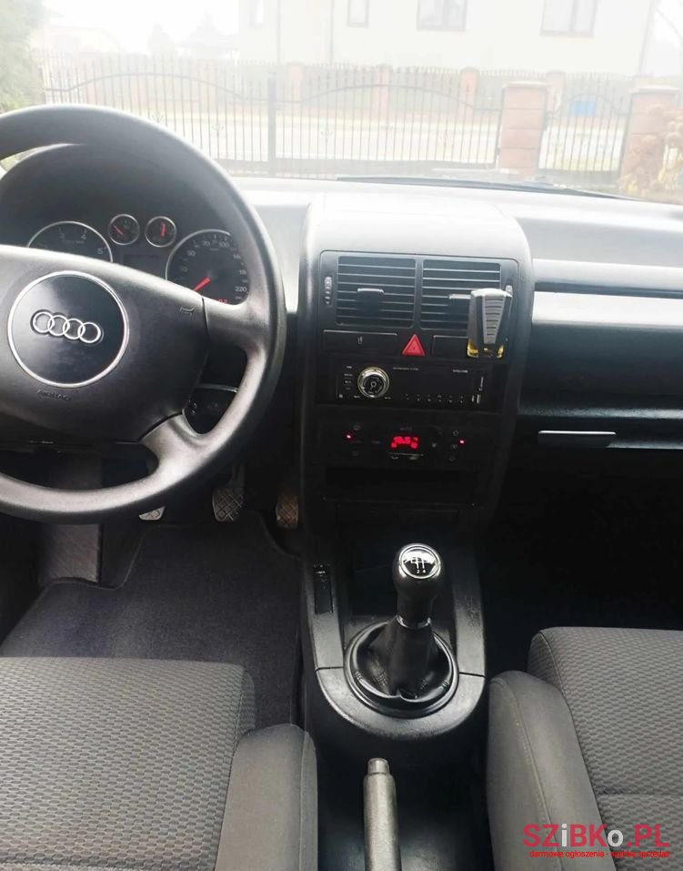 2001' Audi A2 1.4 photo #6