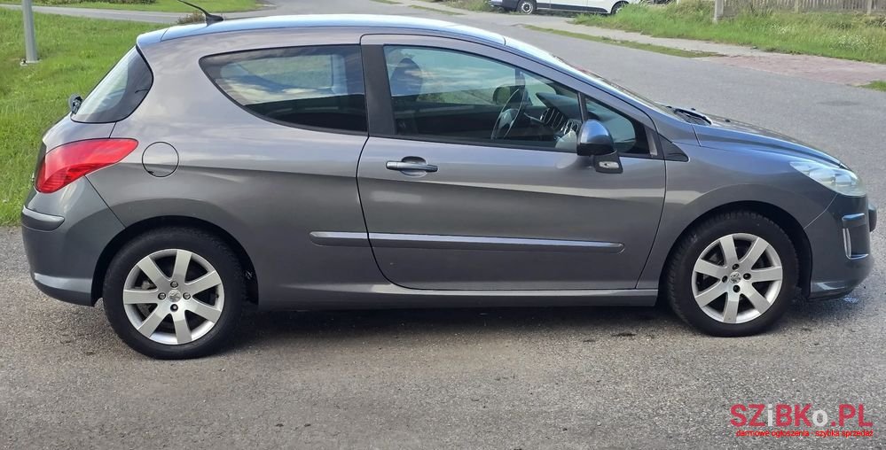2008' Peugeot 308 photo #4