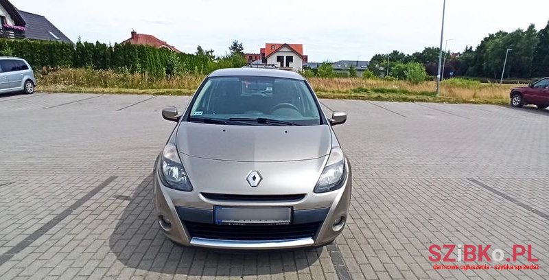 2012' Renault Clio 1.2 16V Alize photo #3