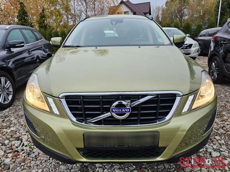 2011' Volvo Xc 60 2.4D Awd photo #2