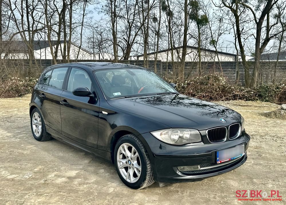 2008' BMW 1 Series 118D photo #4