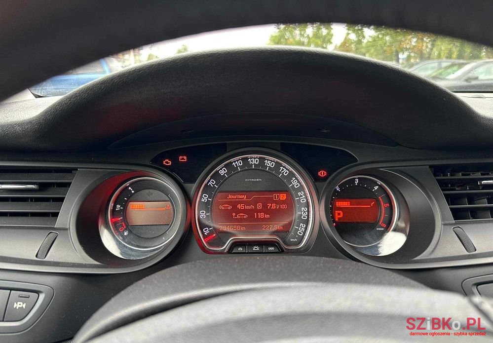 2010' Citroen C5 2.0 Hdi Exclusive photo #4