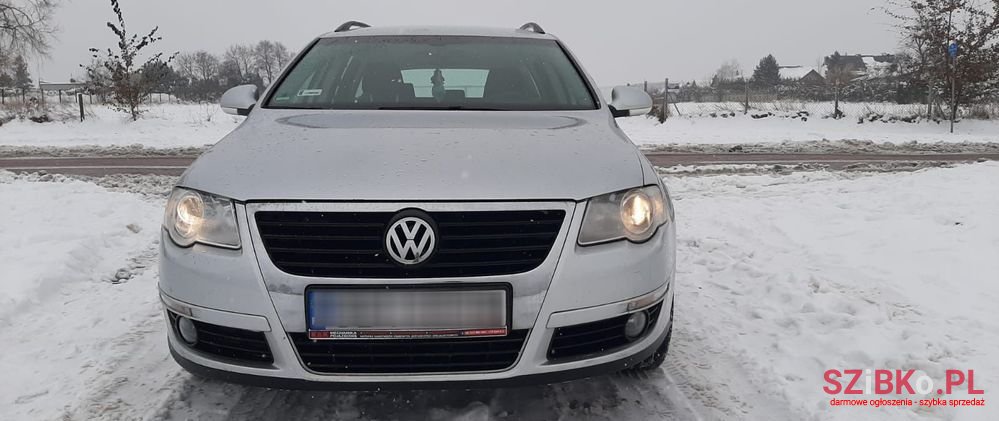 2007' Volkswagen Passat photo #2