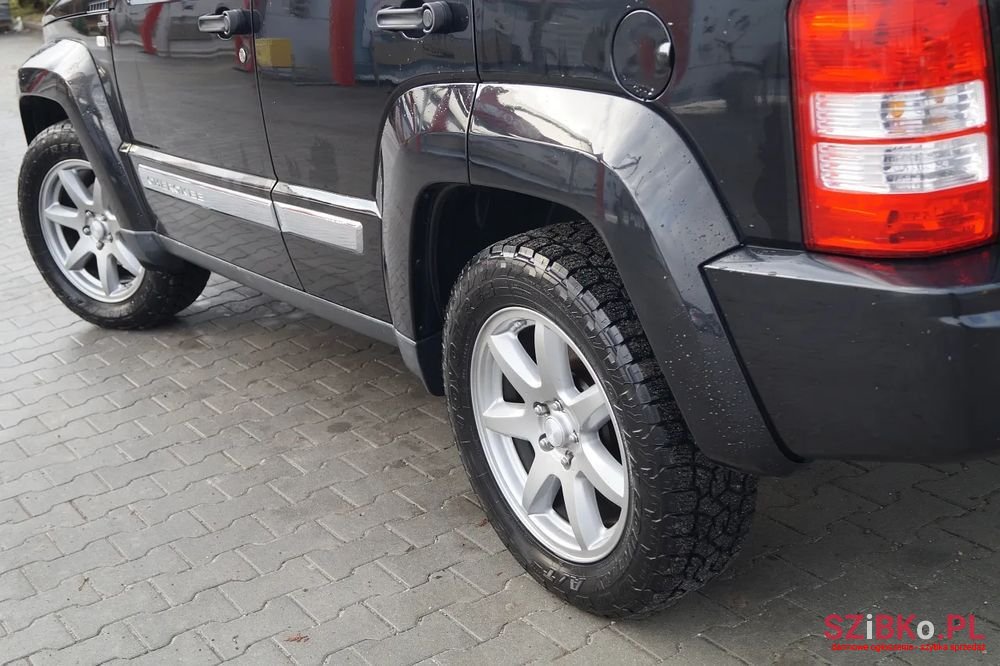 2010' Jeep Cherokee 2.8 Crd Limited photo #6