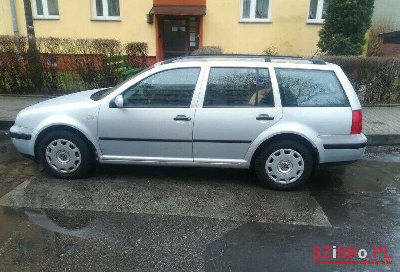 1999' Volkswagen Golf photo #1