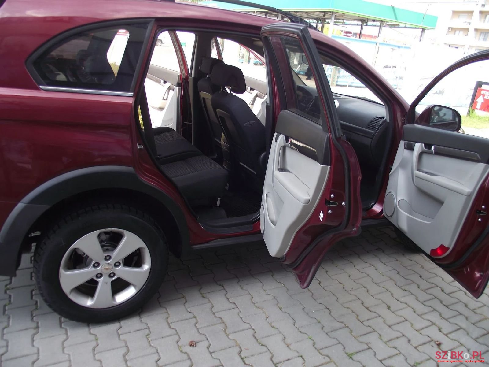 2007' Chevrolet Captiva photo #4