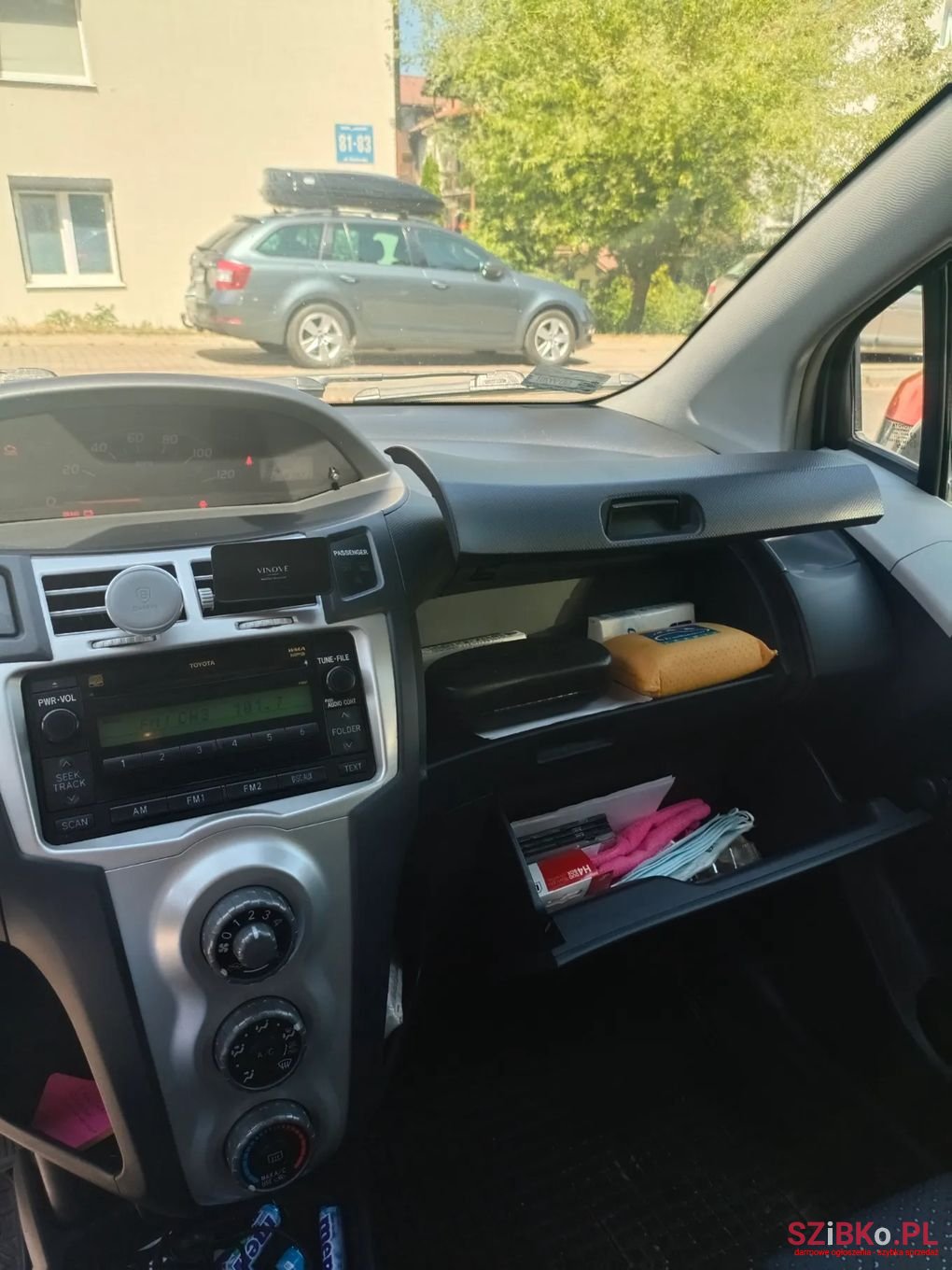 2007' Toyota Yaris photo #3