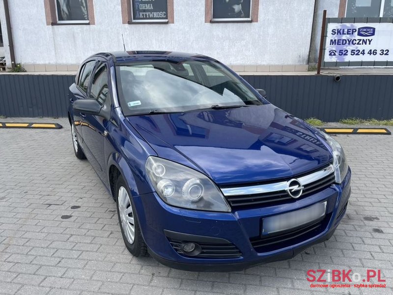 2006' Opel Astra Iii 1.6 Essentia photo #2