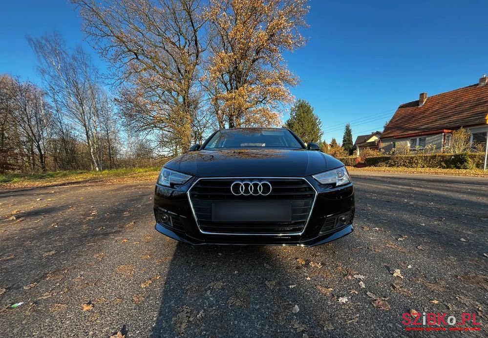 2016' Audi A4 S Tronic photo #2