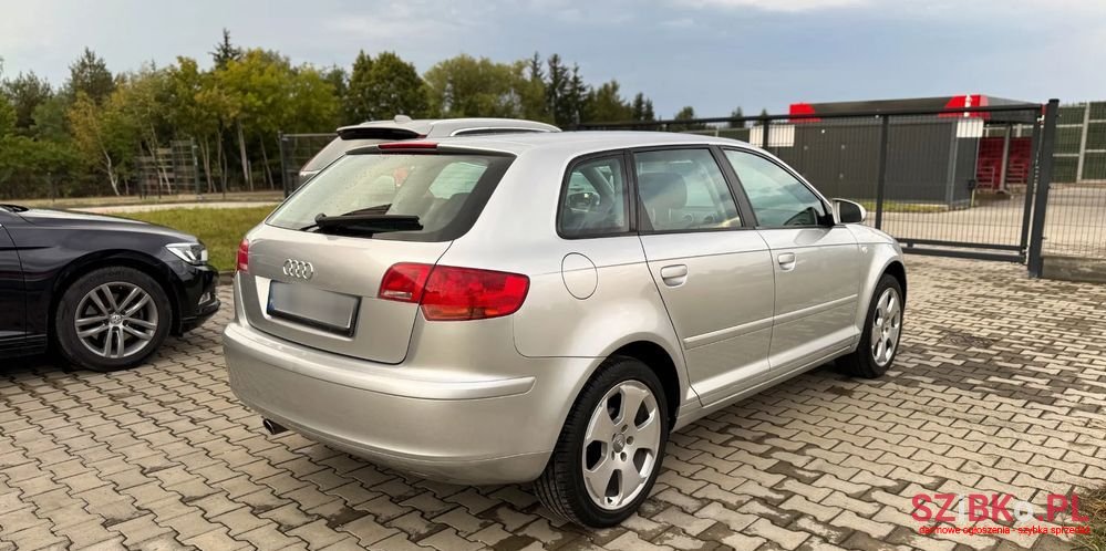 2006' Audi A3 Ver-1-6-Fsi-Attraction photo #5