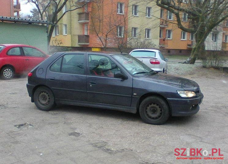 2000' Peugeot 406 photo #1