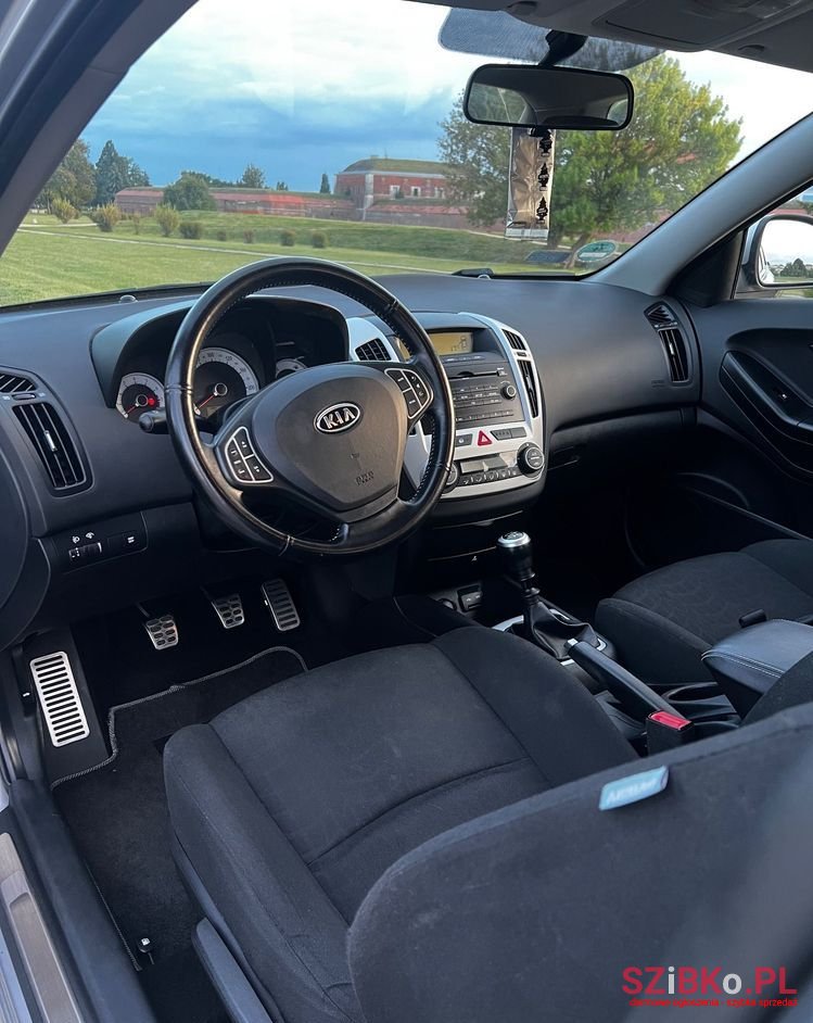 2007' Kia Ceed 1.6 Optimum photo #5
