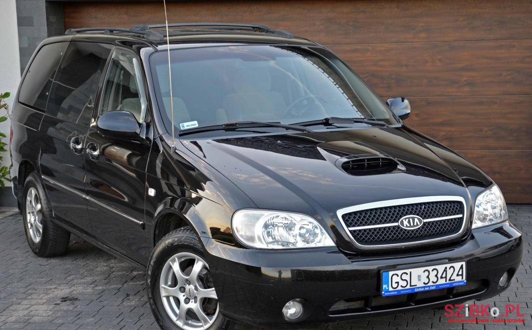 2006' Kia Carnival photo #4
