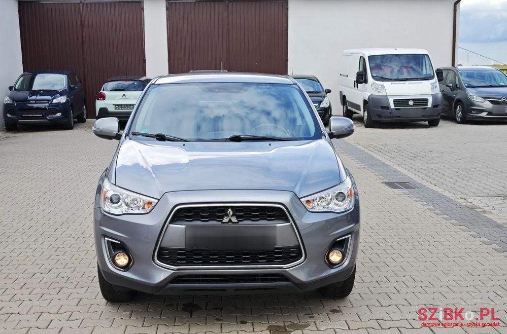 2013' Mitsubishi ASX 1.6 2Wd Edition photo #2
