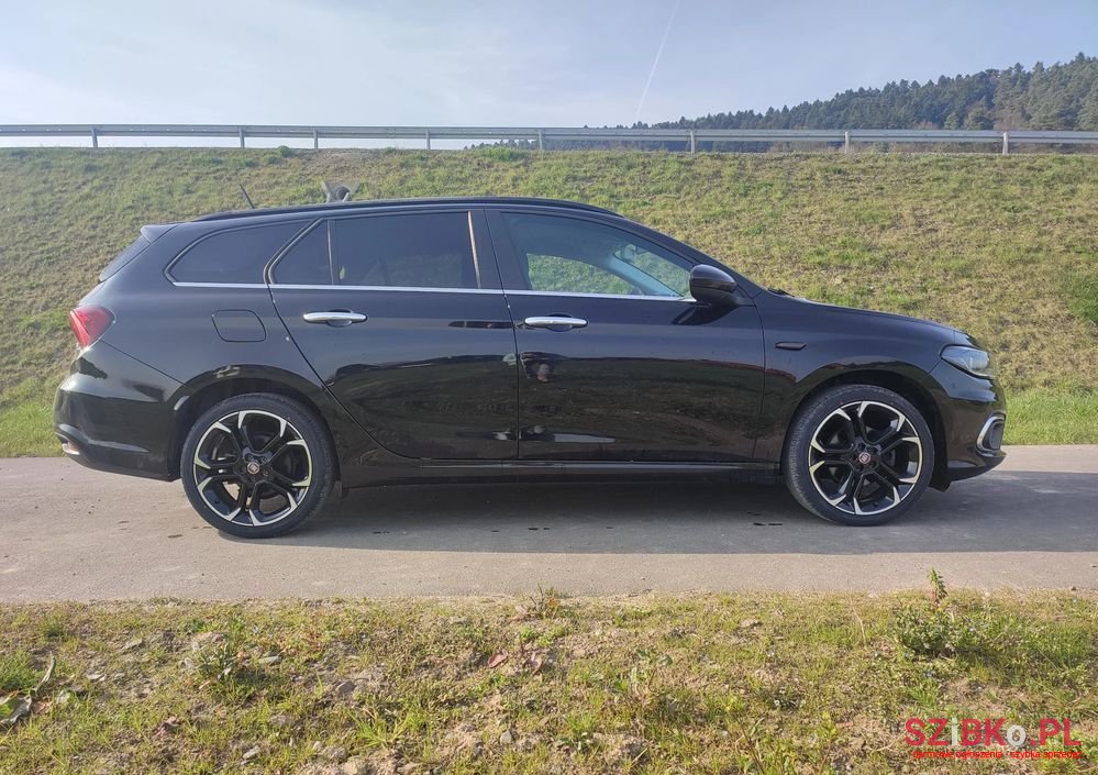 2020' Fiat Tipo photo #5
