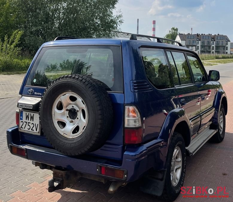 2001' Toyota Land Cruiser photo #6