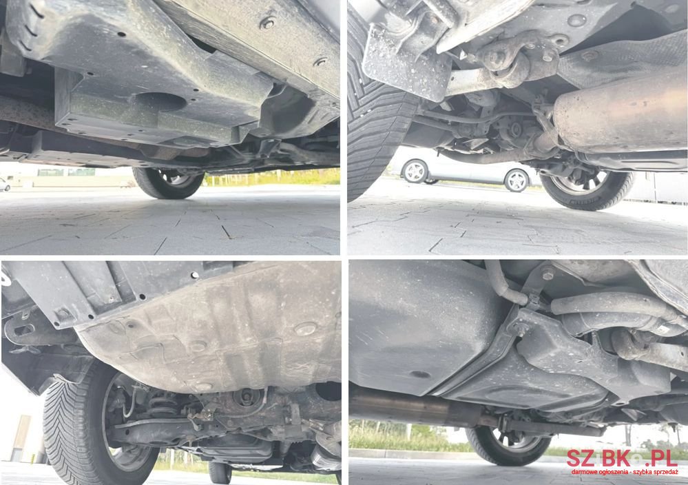 2013' Toyota RAV4 photo #5