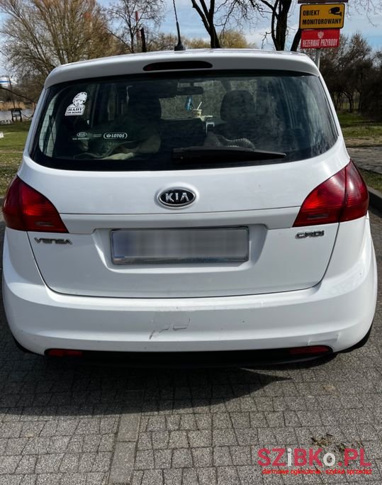 2010' Kia Venga photo #3