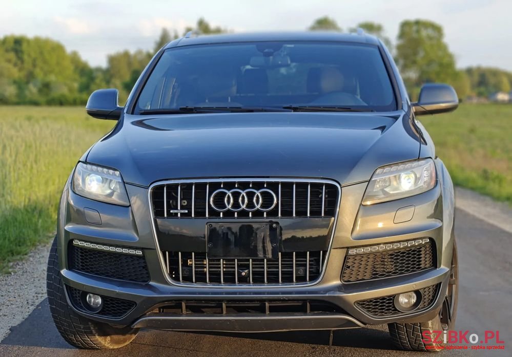 2015' Audi Q7 photo #5