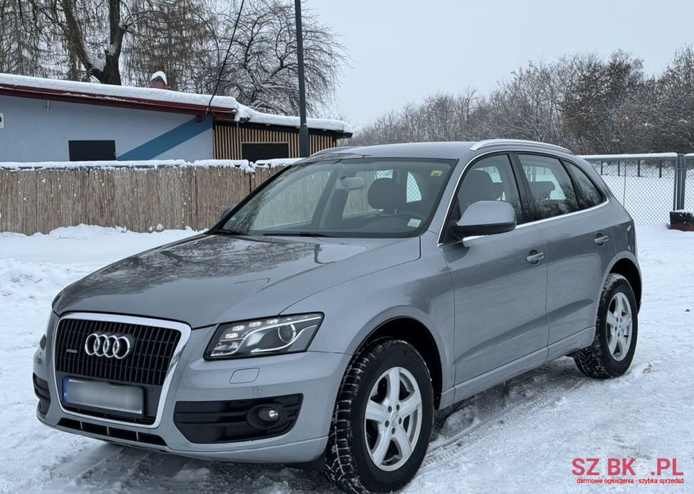 2009' Audi Q5 S Tronic photo #1